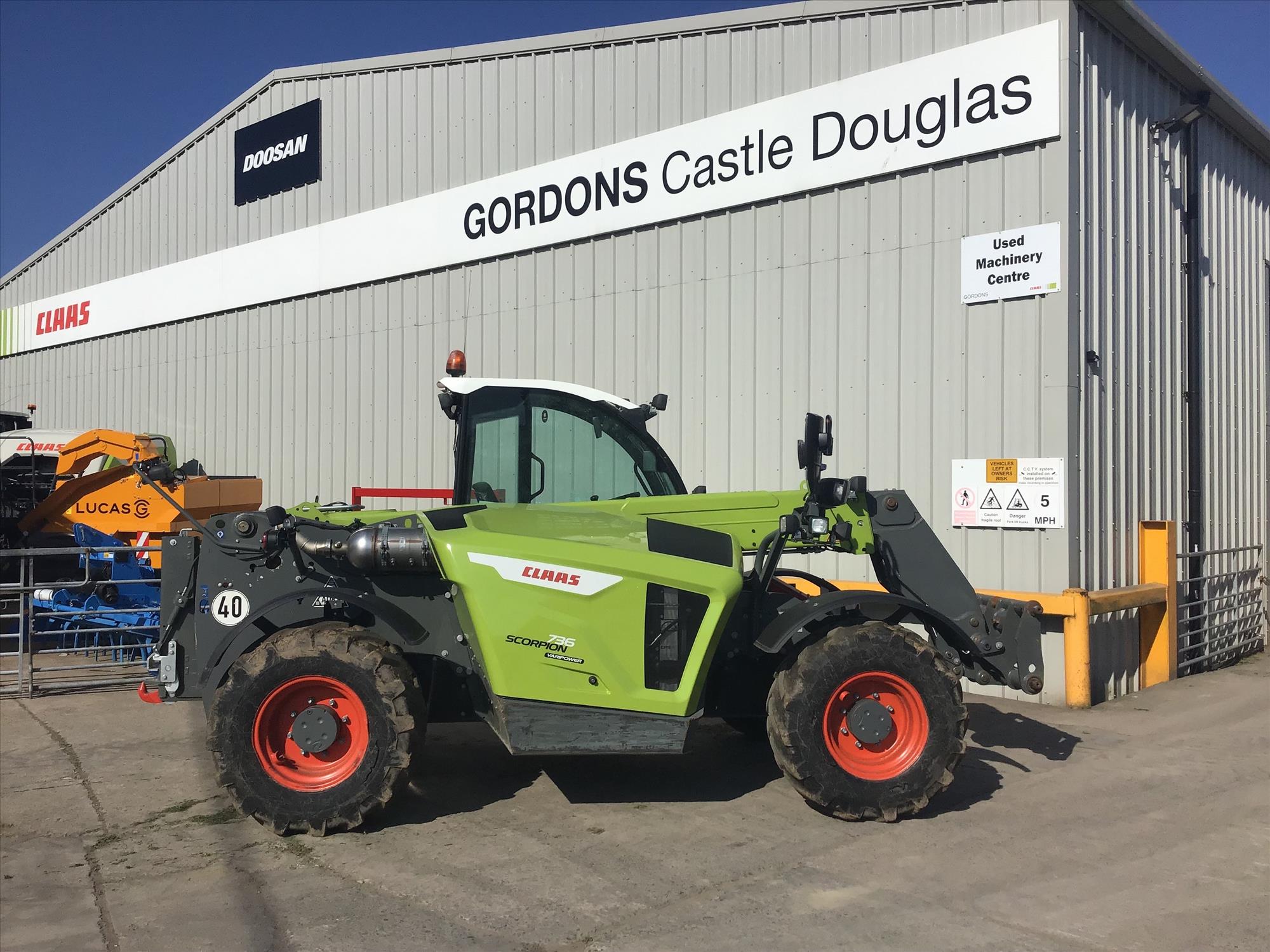 Claas SCORPION 736 Claas SCORPION 736