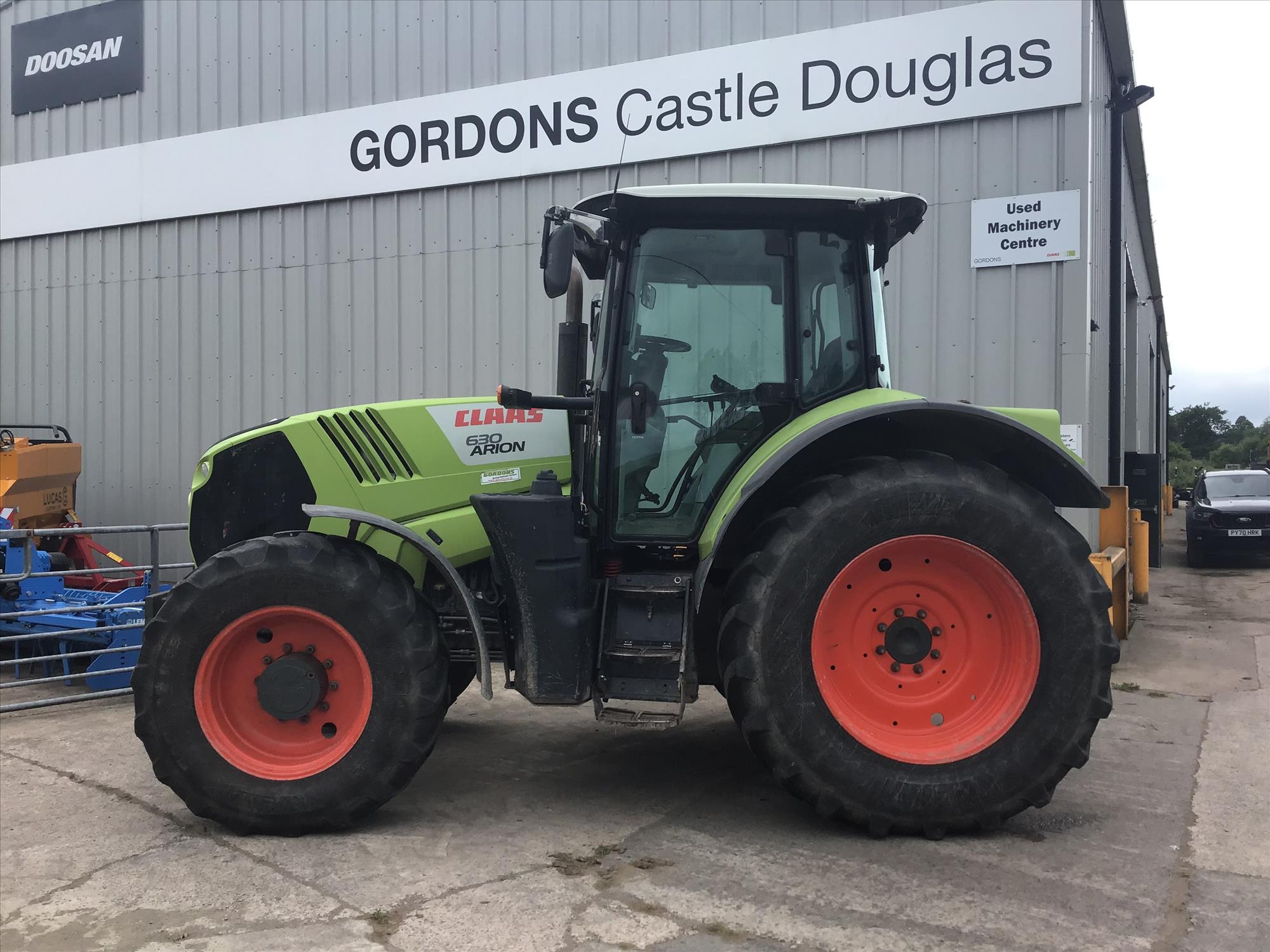 Claas Arion 630 CIS